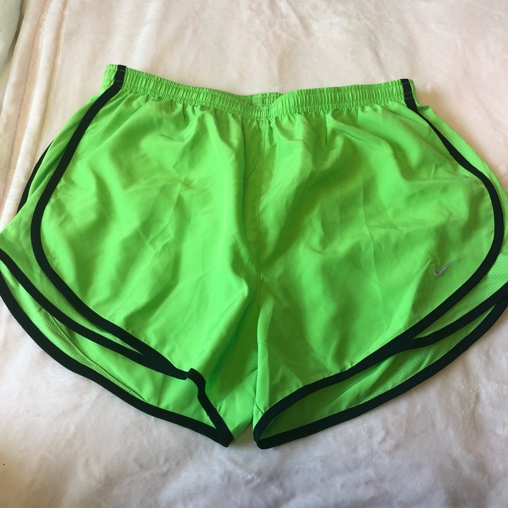 Green mike tempo shorts US L